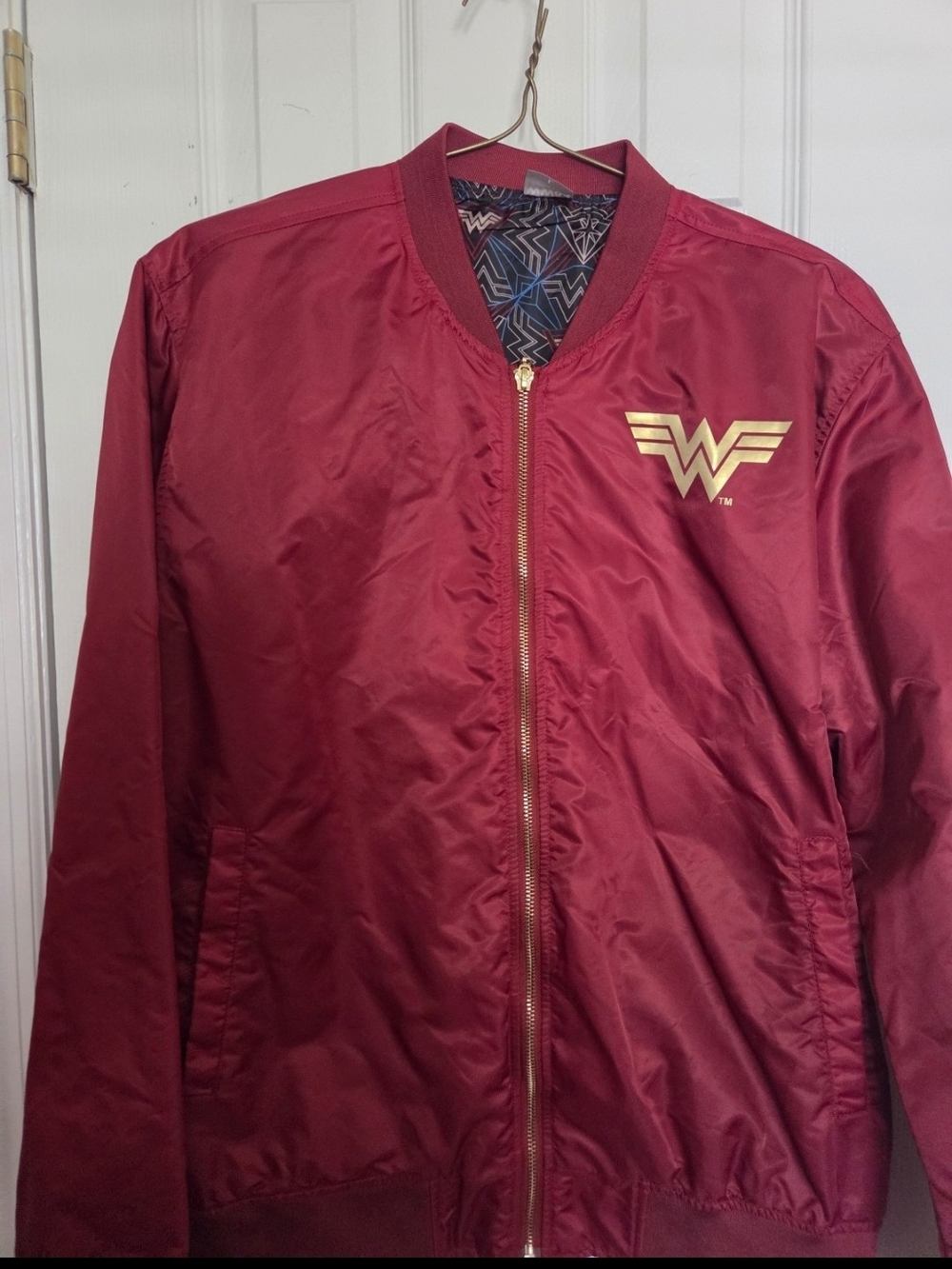 RARE Promotional Wonder Woman 84 movie premiere jacket size large